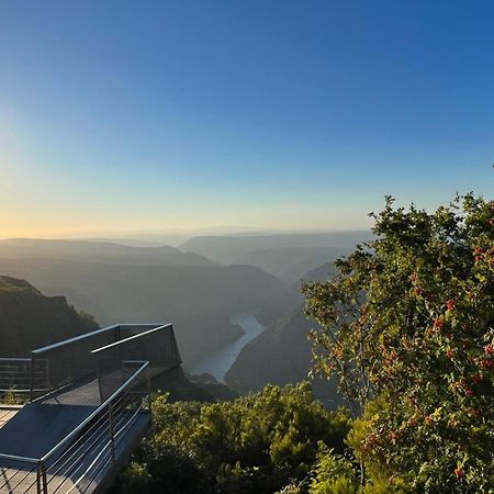 Alojamiento Turistico Caxide Parada De Sil Ribeira Sacra Exteriör bild